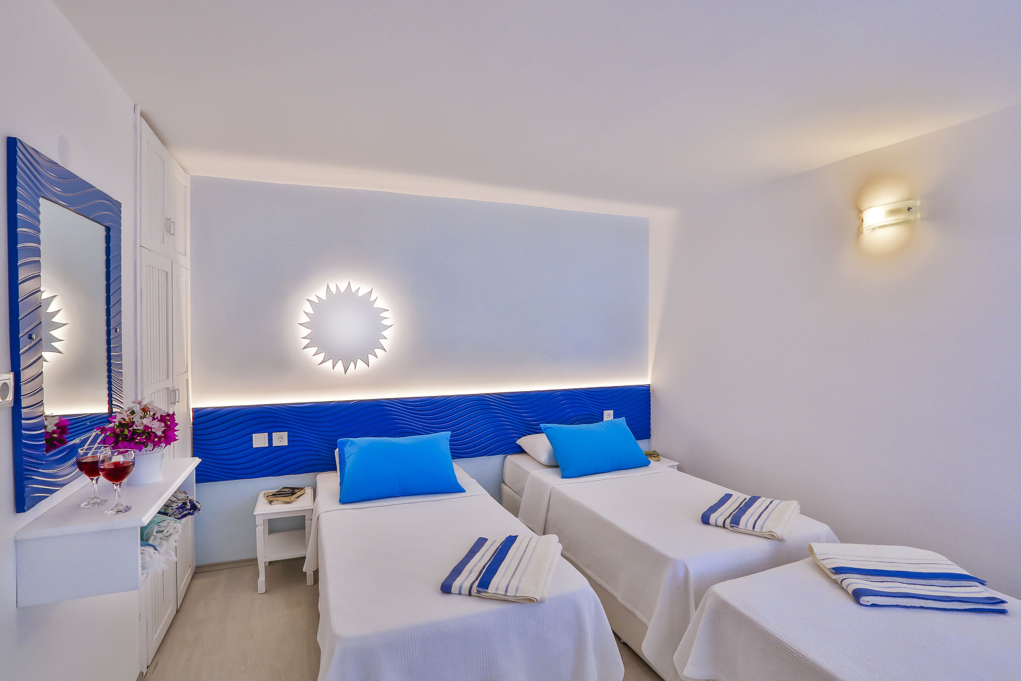 Pasalimani Hotel Cesme Exterior photo